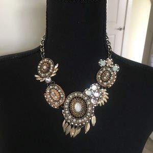 NY & Company Silver Necklace. Gently Used.